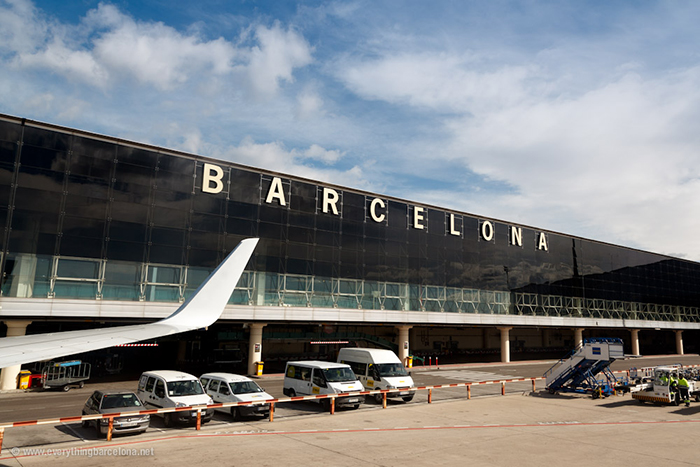 تذكرة طيران برشلونة 12 يورو